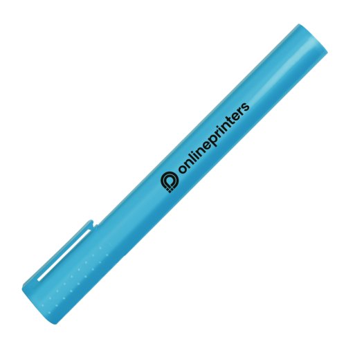 Hellblauer Textmarker mit Keilspitze und Kappe.