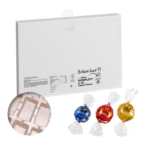 Weier Adventskalender aus Pappe mit Fllung.