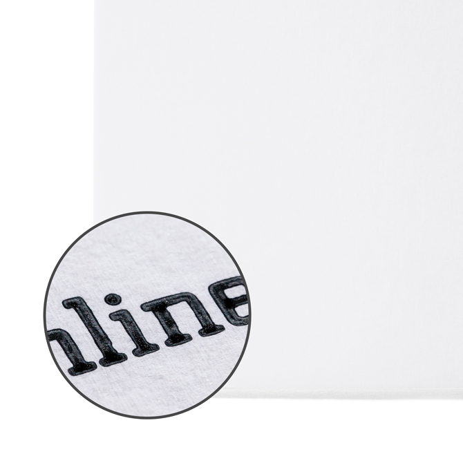 Bild Vergrerter Blick auf Chromokarton mit beschichtetem Finish und stabiler Haptik.