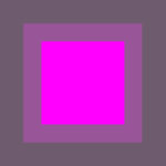Ein quadratisches Design mit einer leuchtend rosa Mitte wird durch einen mittelvioletten Rand und eine äußere dunkelgraue Kante betont und weist auffällige Farbkontraste auf.