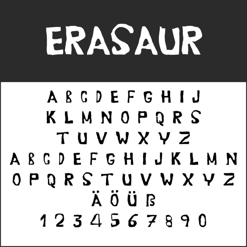 Das Bild zeigt „Erasaur“, eine Schriftart, die sich ideal für Schriften für Plakate eignet und fette, leicht verwitterte Großbuchstaben, Zahlen und Umlaute (Ä, Ö, Ü) auf weißem Hintergrund aufweist.