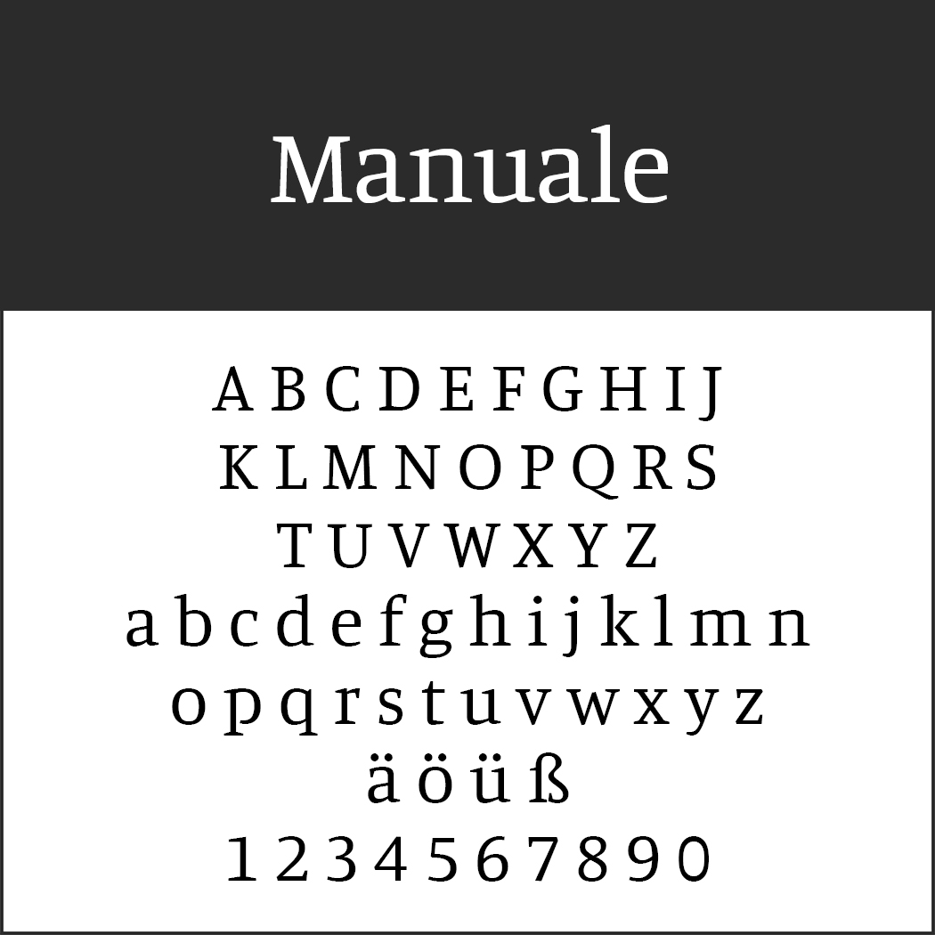 Ein Bild, das die Schriftart Manuale zeigt, eine ansprechende Alternative zu Times New Roman. Sie enthält Großbuchstaben von A bis Z, Kleinbuchstaben von a bis z, Sonderzeichen wie ä, ö, ü, ß und die Zahlen 0 bis 9.
